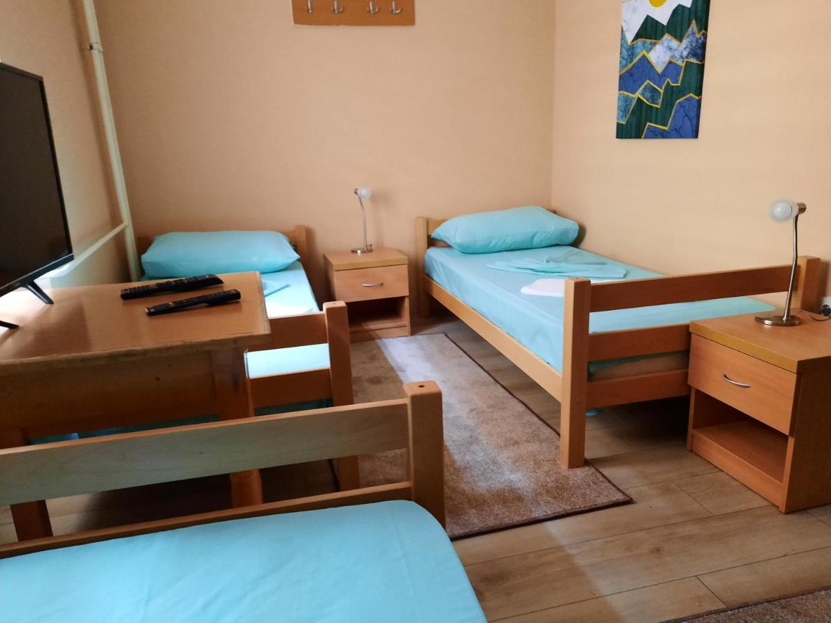 Petar Drapsin Hostel Belgrád Kültér fotó